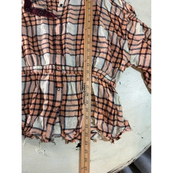 We The Free Plaid Button Down Women XL  Ruched Sleeve Cinched Waist Boho - Picture 5 of 7
